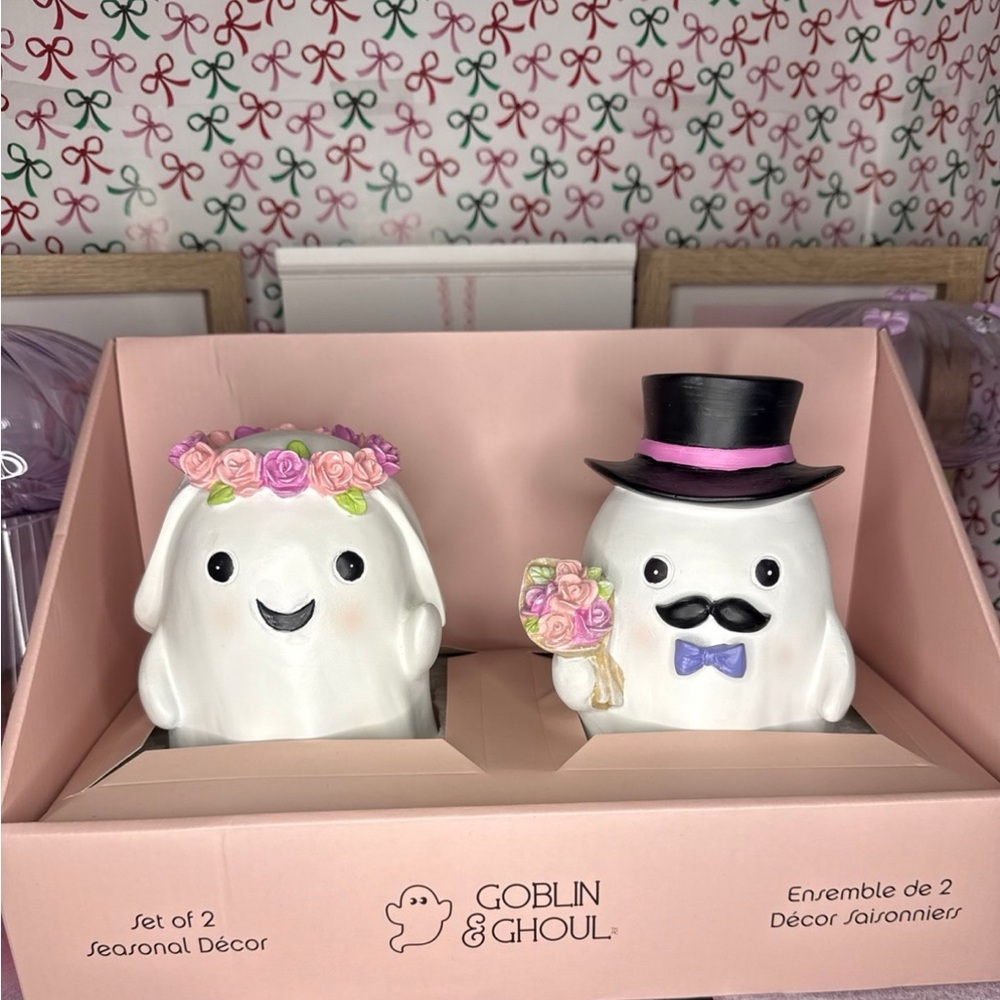 Goblin & Ghoul Ghost Couple